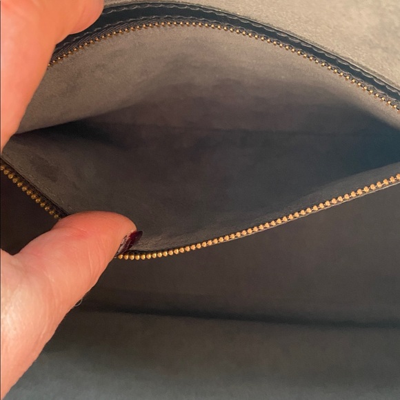 Louis Vuitton Lussac Black Epi Shoulder Bag with COA - Picture 12 of 13